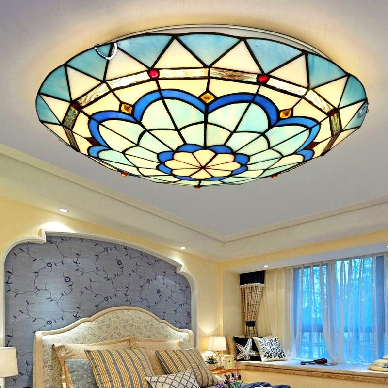 Plafonnier Tiffany en Verre Bleu Salon - détail du design